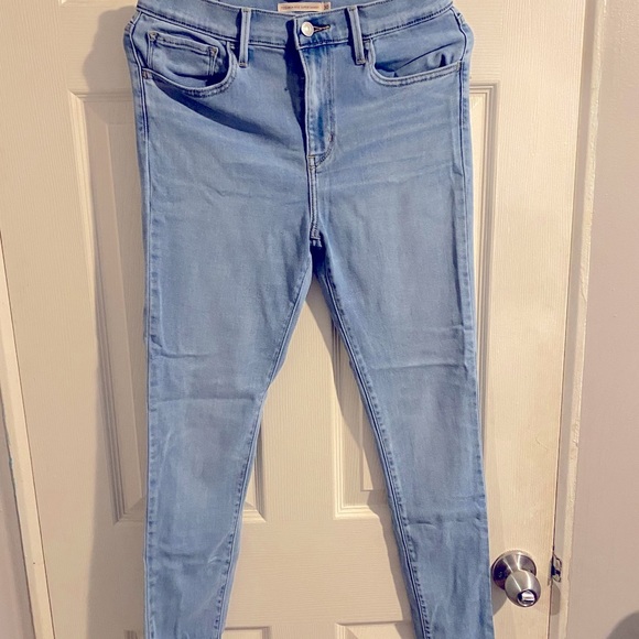 Levi’s 720 size 30 light blue.  Barely used. - Picture 1 of 2